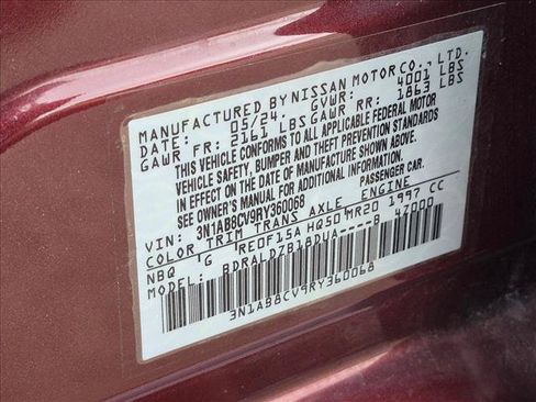 Used 2024 Nissan Sentra SV FWD image 23