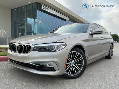 Used 2018 BMW 540i RWD image 1