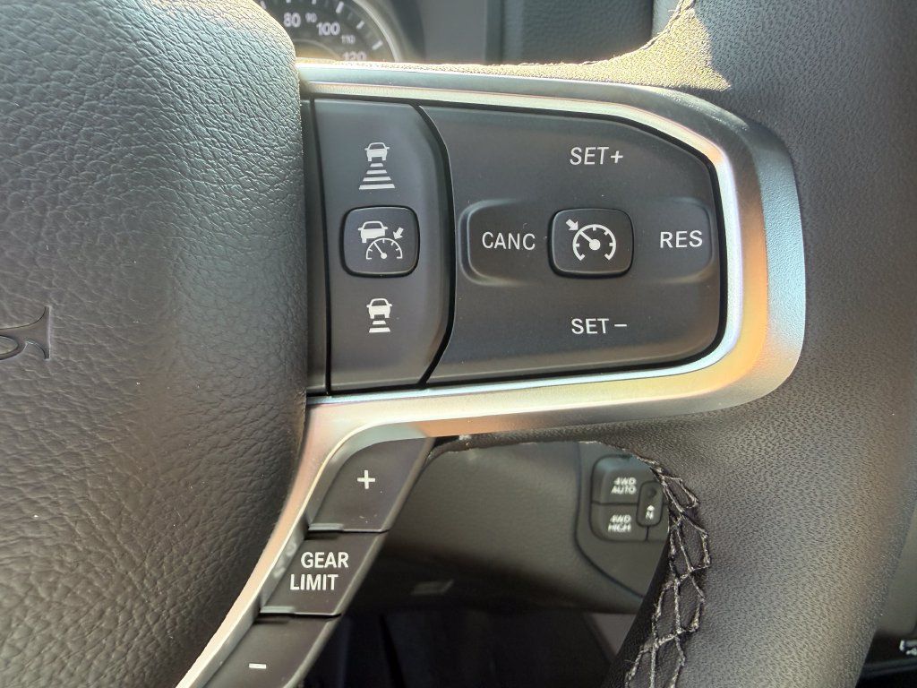 New 2027 RAM 1500 4x4 Crew Cab image 17
