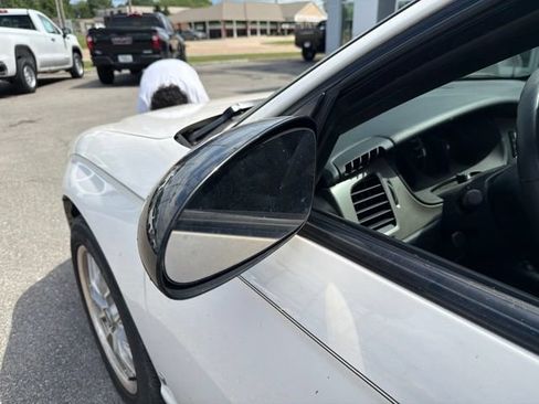 Used 2006 Chevrolet Monte Carlo SS FWD image 32