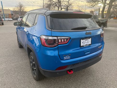 Used 2021 Jeep Compass Trailhawk image 8