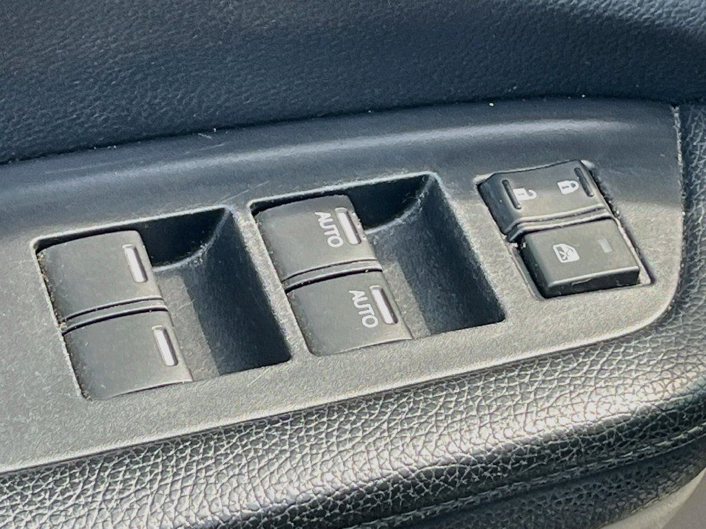 Used 2019 Honda Pilot Touring image 18