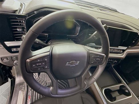 New 2026 Chevrolet Silverado 3500 High Country w/ High Country Premium Package AWD/4WD image 5