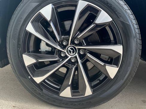 Certified 2025 MAZDA CX-50 2.5 Hybrid w/ Premium Plus Pkg AWD/4WD image 23