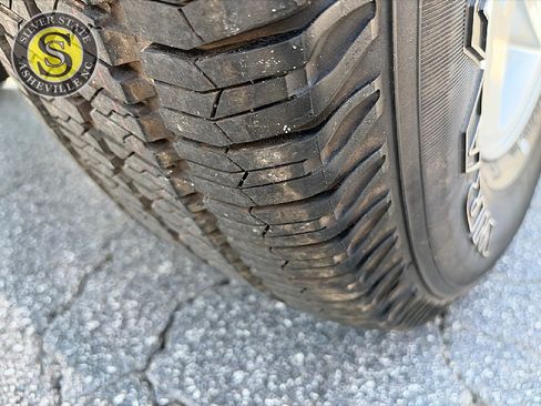 Used 2015 Jeep Wrangler Sport w/ Quick Order Package 24S AWD/4WD image 10