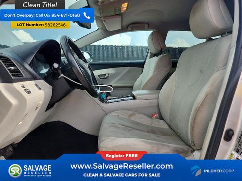 Used 2010 Toyota Venza FWD image 9