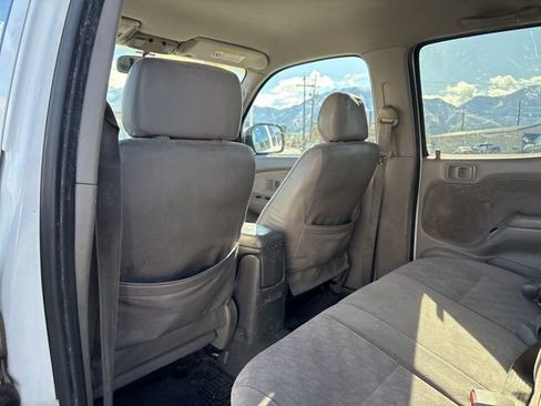 Used 2002 Toyota Tacoma PreRunner RWD image 19