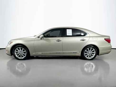Used 2012 Lexus LS 460 w/ Comfort Pkg image 8