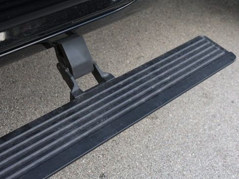 Used 2023 RAM 3500 Limited image 4