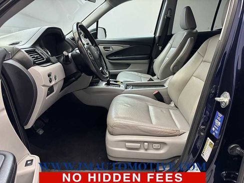 Used 2019 Honda Ridgeline RTL image 16