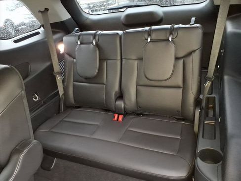 Certified 2023 Ford Explorer XLT w/ Equipment Group 202A image 10