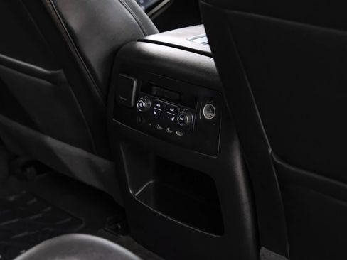 Used 2018 Chevrolet Tahoe LT AWD/4WD image 46