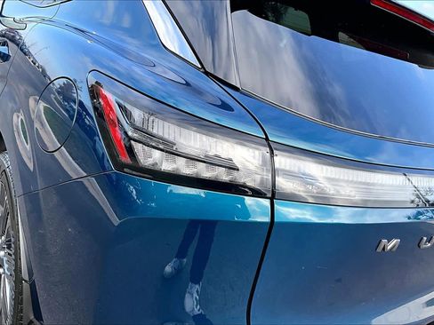 New 2026 Nissan Murano Platinum image 14