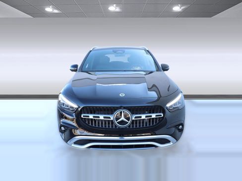 Certified 2025 Mercedes-Benz GLA 250 image 4