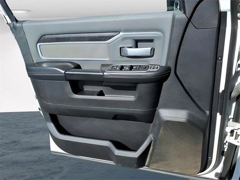 Used 2023 RAM 2500 Big Horn w/ Level 1 Equipment Group image 16