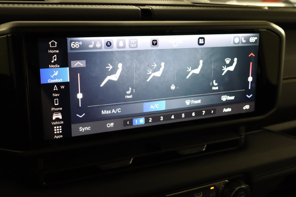 New 2027 Jeep Wrangler Unlimited Sahara AWD/4WD image 33