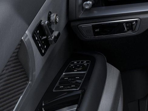 New 2026 Cadillac Vistiq Premium Luxury w/ LPO, Floor Liner Package AWD/4WD image 22