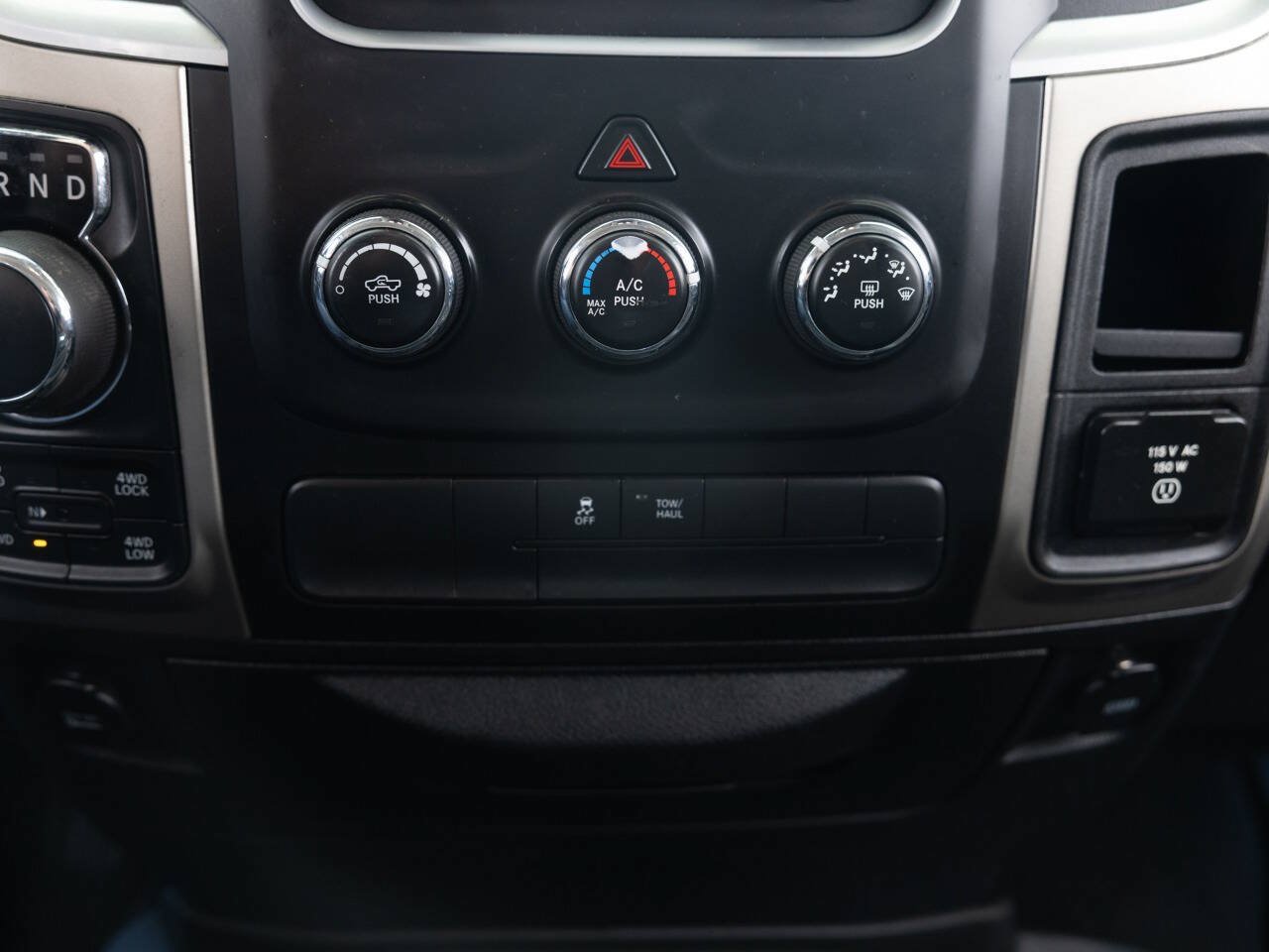 Used 2014 RAM 1500 Big Horn AWD/4WD image 38