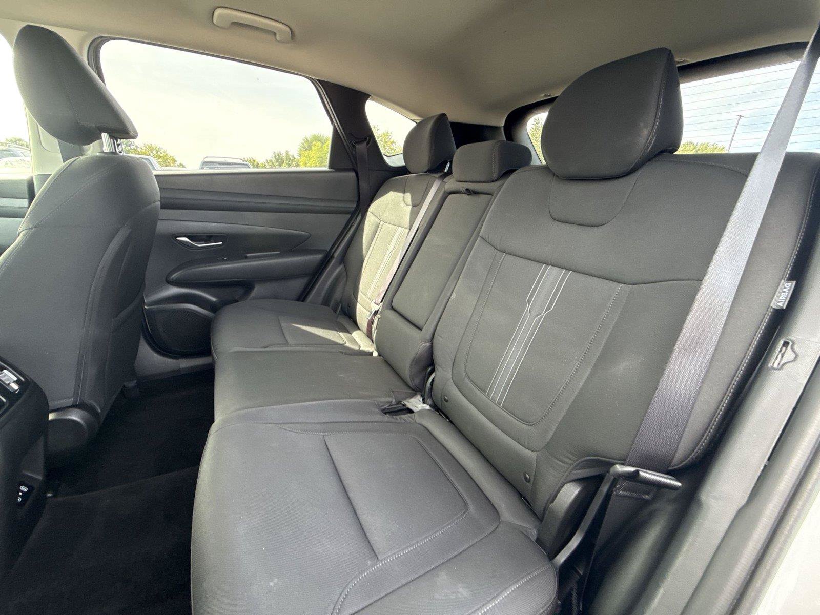 Used 2025 Hyundai Tucson SEL AWD/4WD image 16