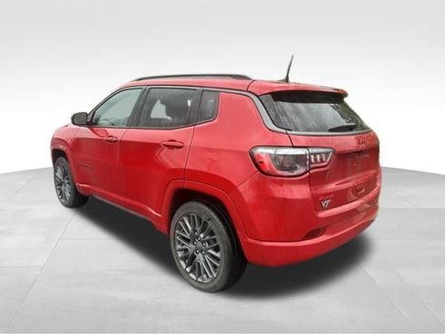 Used 2022 Jeep Compass Limited AWD/4WD image 5