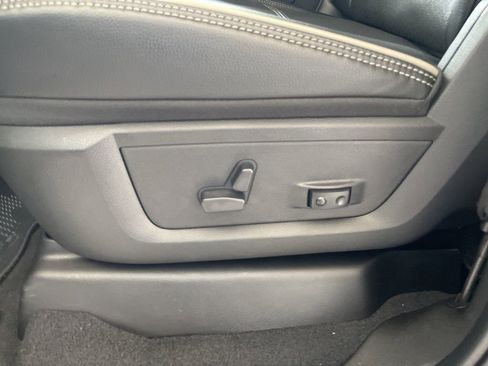 New 2024 RAM 2500 Laramie w/ Night Edition image 40