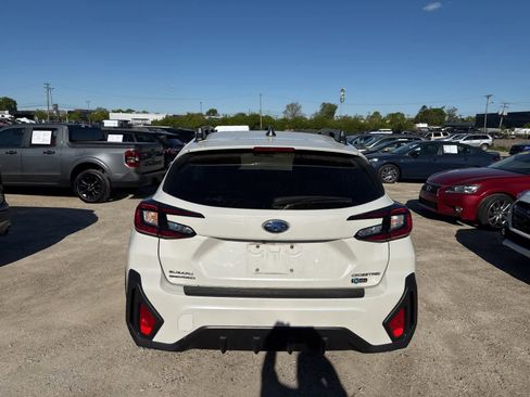 Used 2024 Subaru Crosstrek 2.0i Premium AWD/4WD image 12