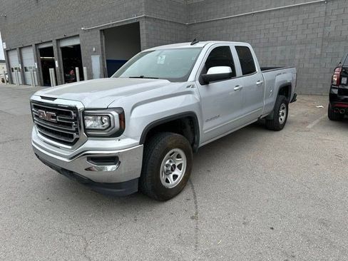 Used 2018 GMC Sierra 1500 SLE w/ Suspension Package, Off-Road image 2