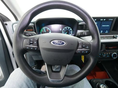 Used 2024 Ford Maverick XLT FWD image 32