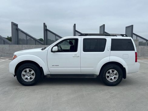 Used 2007 Nissan Pathfinder SE Off-Road w/ SE Off-Road Premium Pkg AWD/4WD image 8