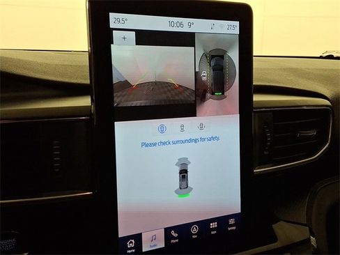 Used 2022 Ford Explorer ST w/ Equipment Group 401A image 2