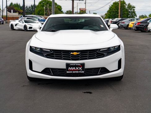 Used 2023 Chevrolet Camaro LT RWD image 3