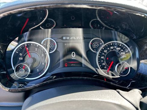 New 2026 RAM 2500 Big Horn AWD/4WD image 11
