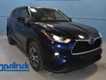 Used 2021 Toyota Highlander XLE