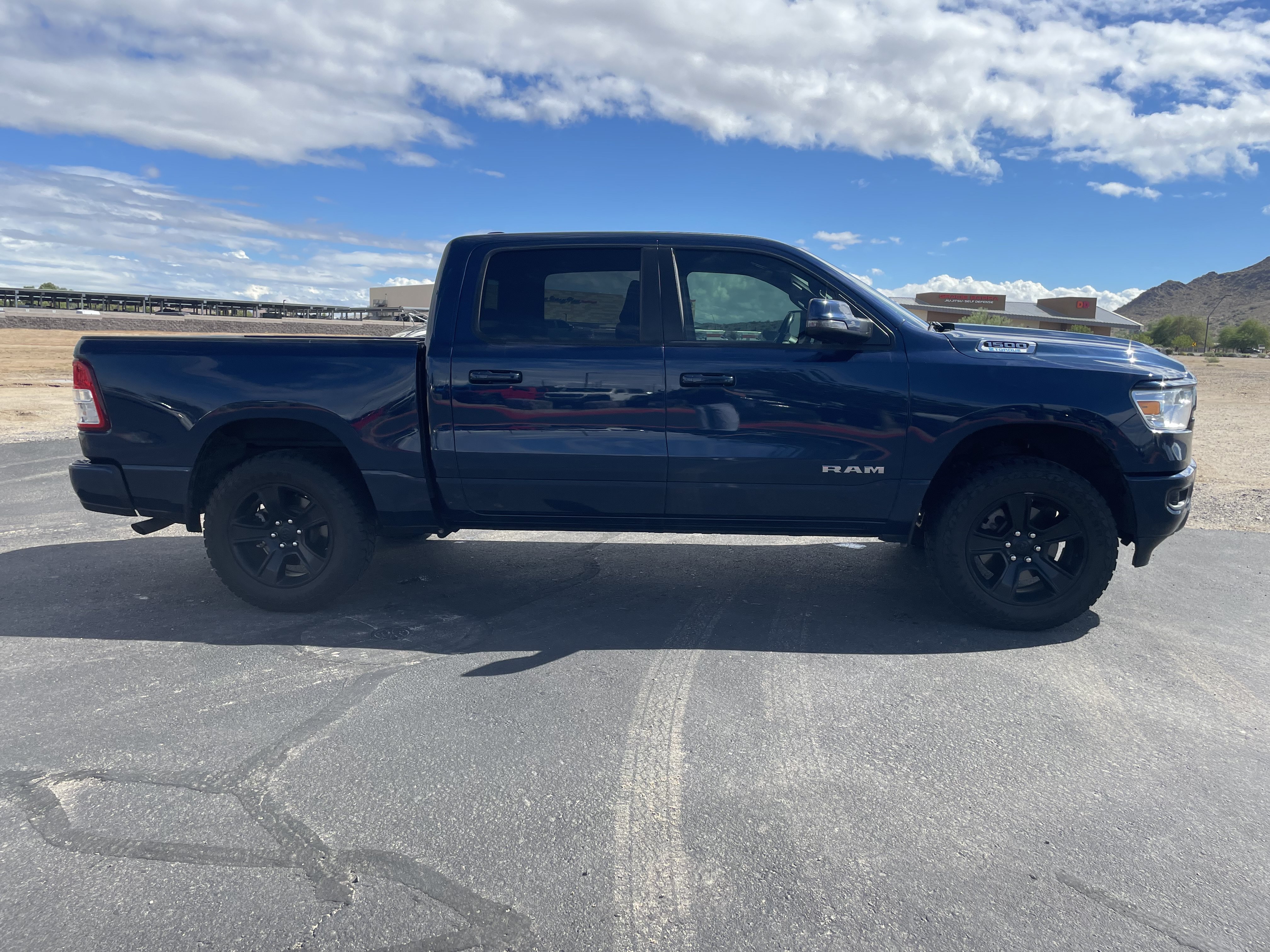 Used 2023 RAM 1500 Big Horn AWD/4WD image 6