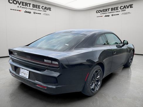 New 2025 Dodge Charger R/T w/ Quick Order Package 25M R/T image 9