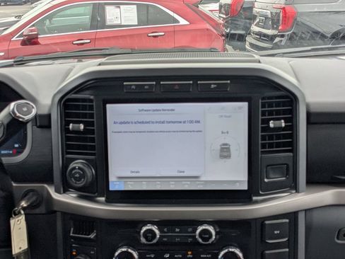 Used 2024 Ford F150 XLT image 17