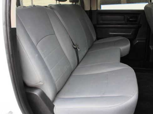 Used 2017 RAM 3500 Tradesman w/ Chrome Appearance Group image 17