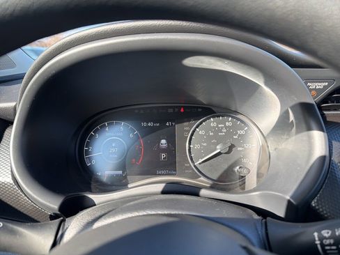 Used 2024 Nissan Kicks SV FWD image 19