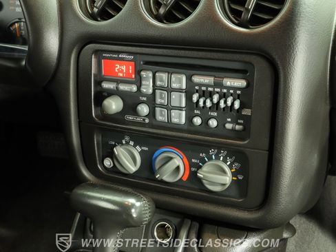 Used 2002 Pontiac Firebird Trans Am RWD image 39