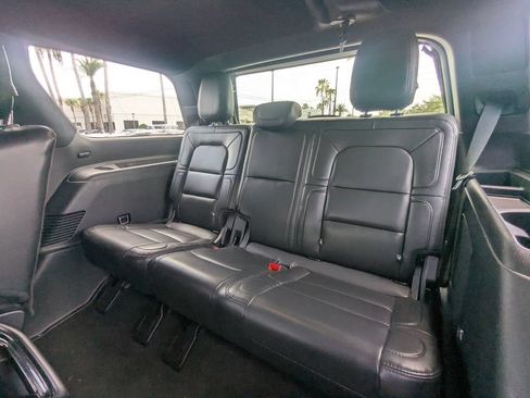 Used 2020 Lincoln Navigator Reserve w/ Equipment Group 208A Reserve AWD/4WD image 33