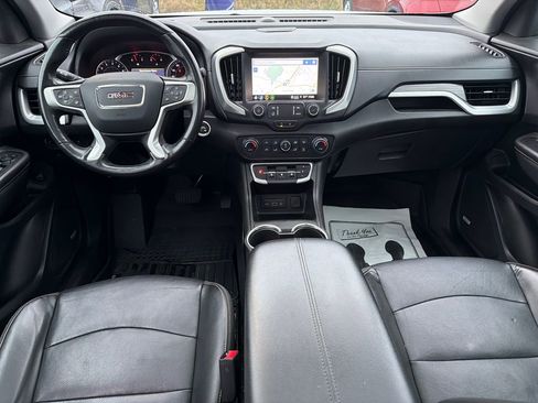 Used 2022 GMC Terrain SLT w/ Infotainment Package II image 23