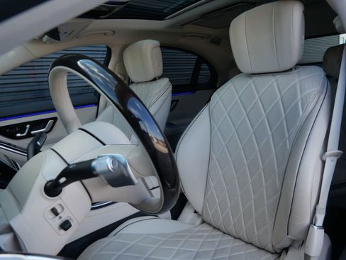 Used 2021 Mercedes-Benz S 580 4MATIC Sedan image 5