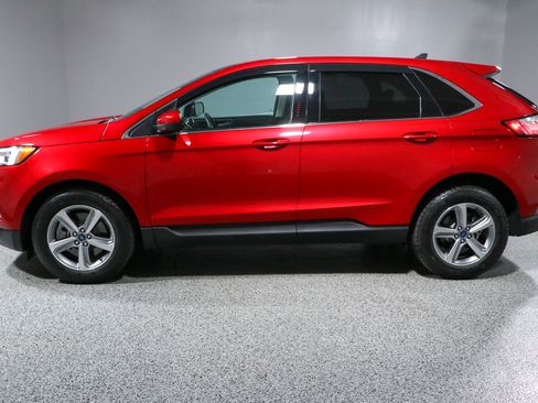 Used 2021 Ford Edge SEL w/ Convenience Package FWD image 10