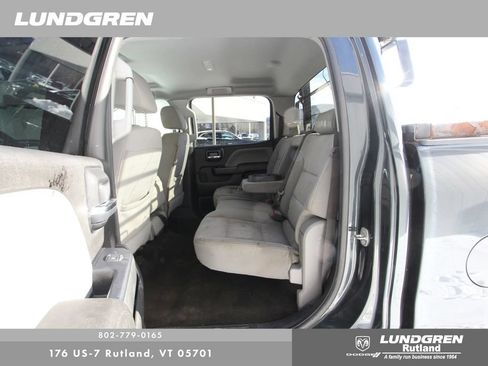 Used 2018 Chevrolet Silverado 2500 W/T w/ WT Convenience Package AWD/4WD image 37