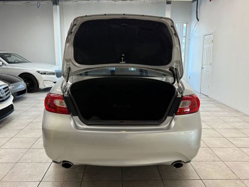 Used 2012 INFINITI M37 w/ Premium Pkg image 18