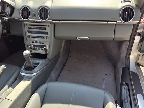 Used 2006 Porsche Cayman S RWD image 12