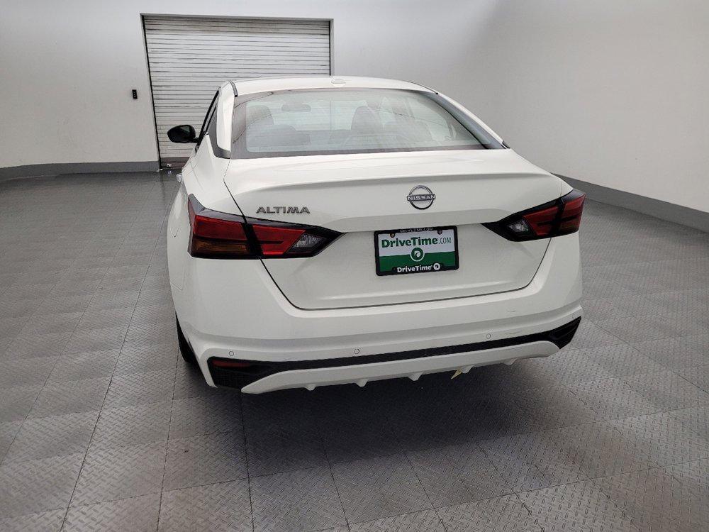 Used 2025 Nissan Altima 2.5 SV FWD image 6