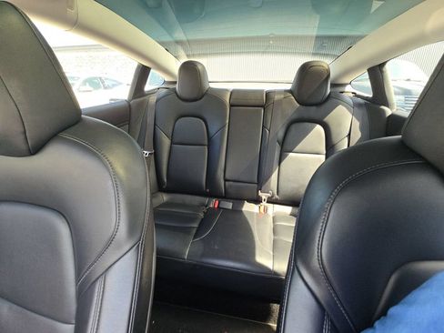 Used 2019 Tesla Model 3 Standard Range Plus RWD image 13