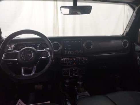 Used 2023 Jeep Wrangler Unlimited Sahara w/ Cold Weather Group AWD/4WD image 11