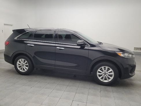 Used 2020 Kia Sorento L image 11